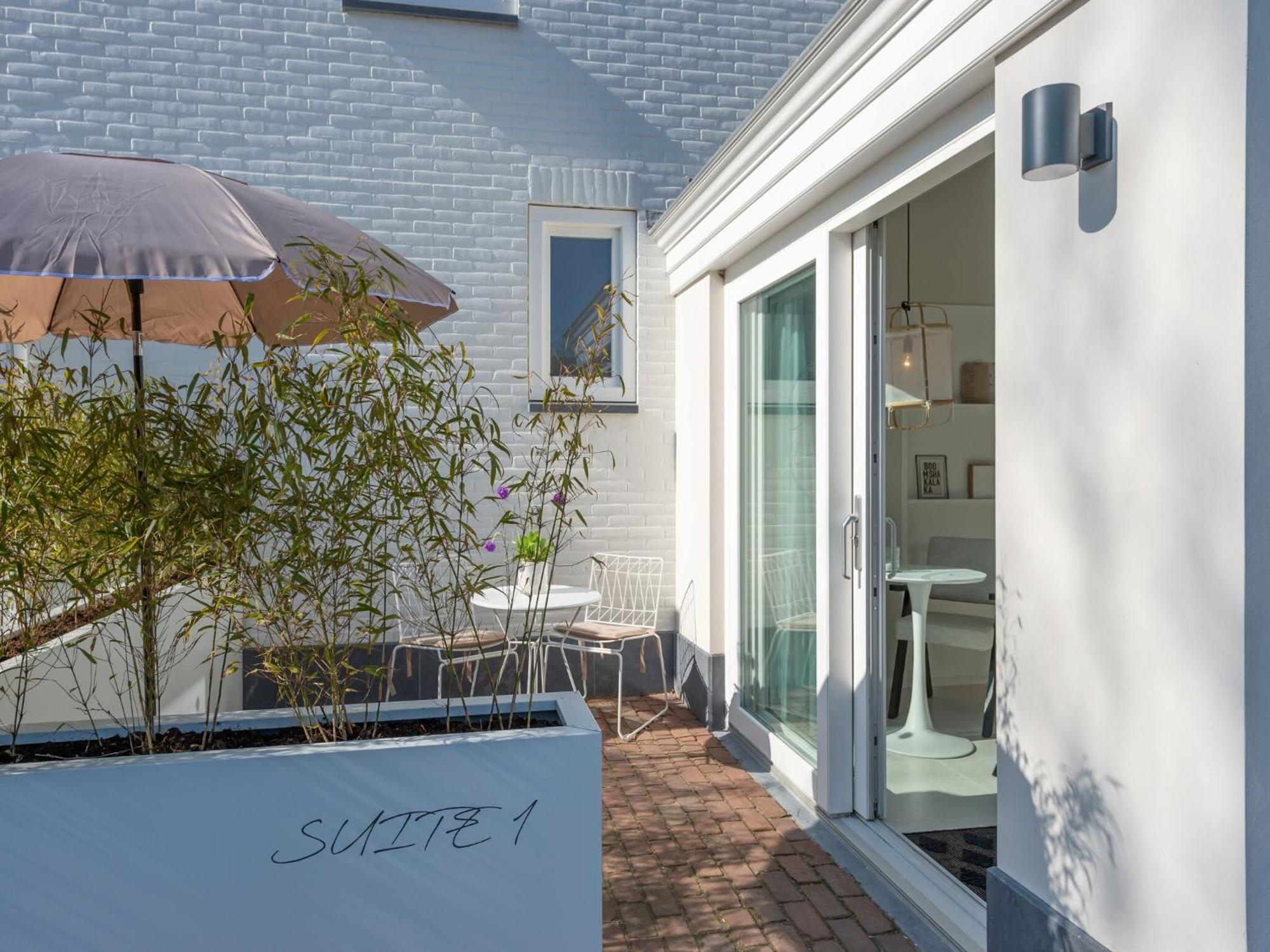 Pleasaing Holiday Home In Oostkapelle Near Centre Eksteriør bilde