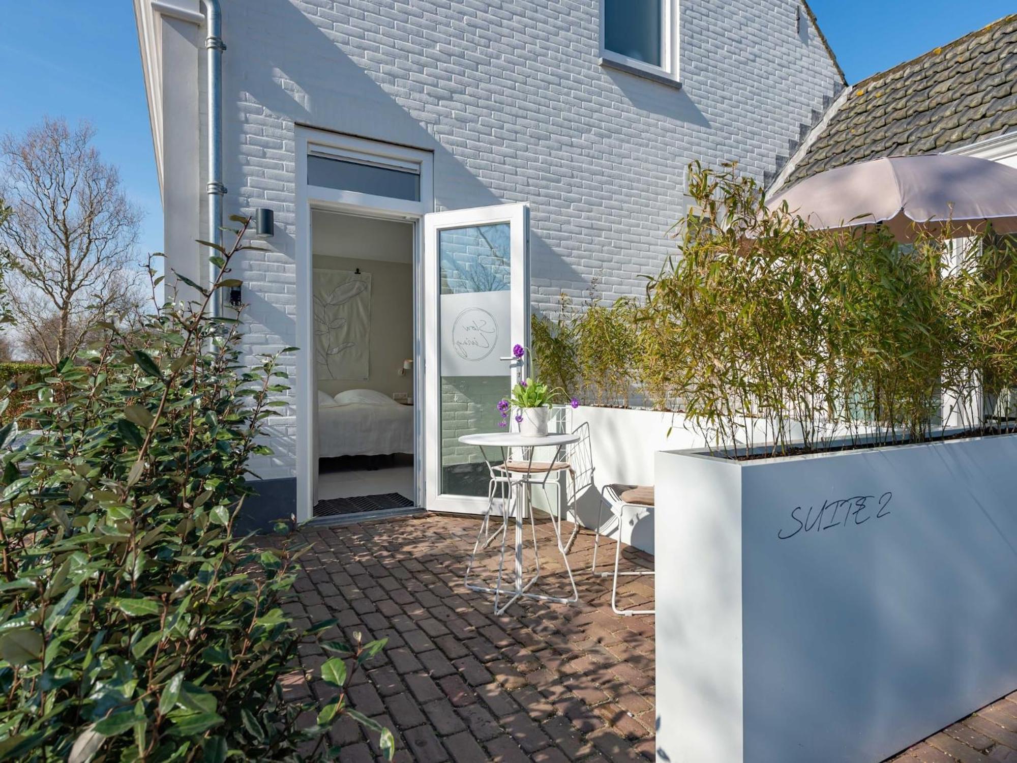 Pleasaing Holiday Home In Oostkapelle Near Centre Eksteriør bilde